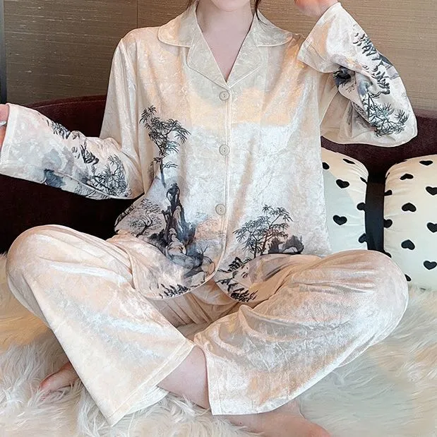 Ink Painting Velvet Comfortable Home Pajamas