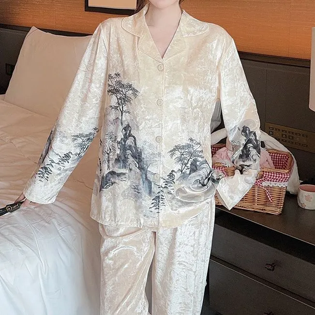 Ink Painting Velvet Comfortable Home Pajamas